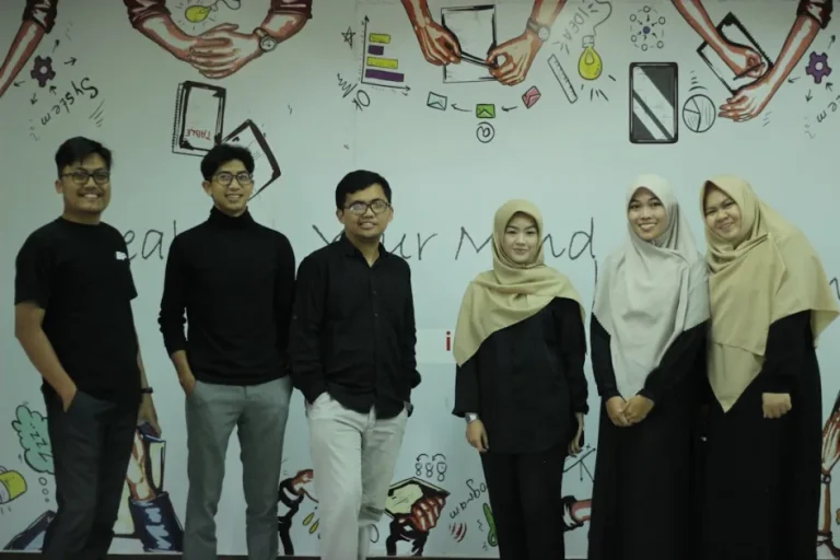 Digital agency team working on web strategy and online marketing campaigns