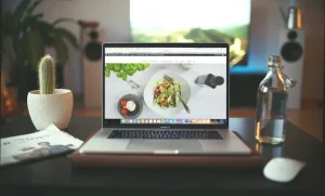 Cómo elegir tema WooCommerce: criterios técnicos clave